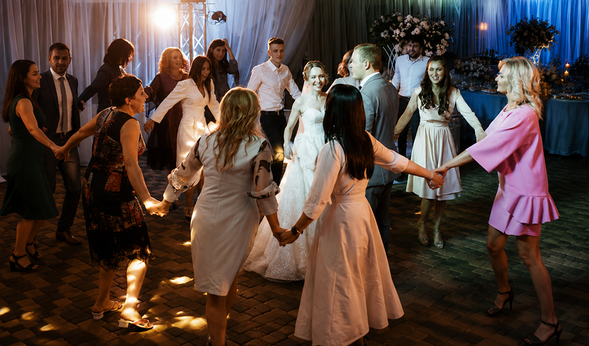 choreography-service-for-weddings-vs-regular-dance-classes.php